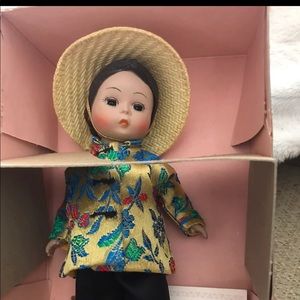 Madame Alexander CHINA Doll #572